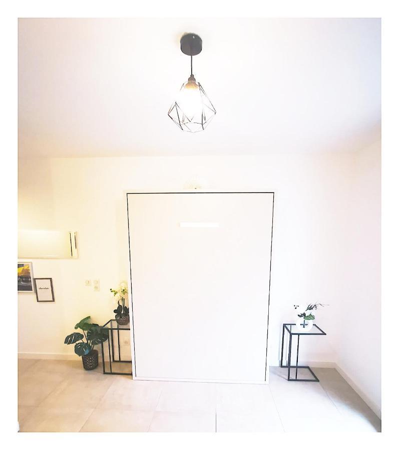 Studio Neuf Paris La Defense Metro 15 Rueil - Suresnes - Mont Valerien Dış mekan fotoğraf